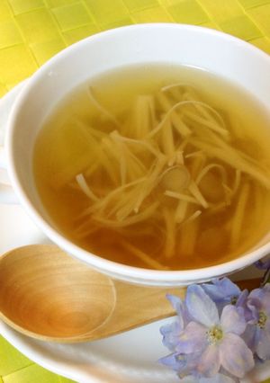 ごぼうが香る♡キノコのコンソメスープ-レシピのメイン写真