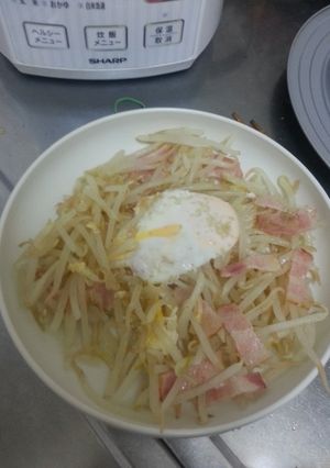 卵ともやしを蒸したやつ-レシピのメイン写真