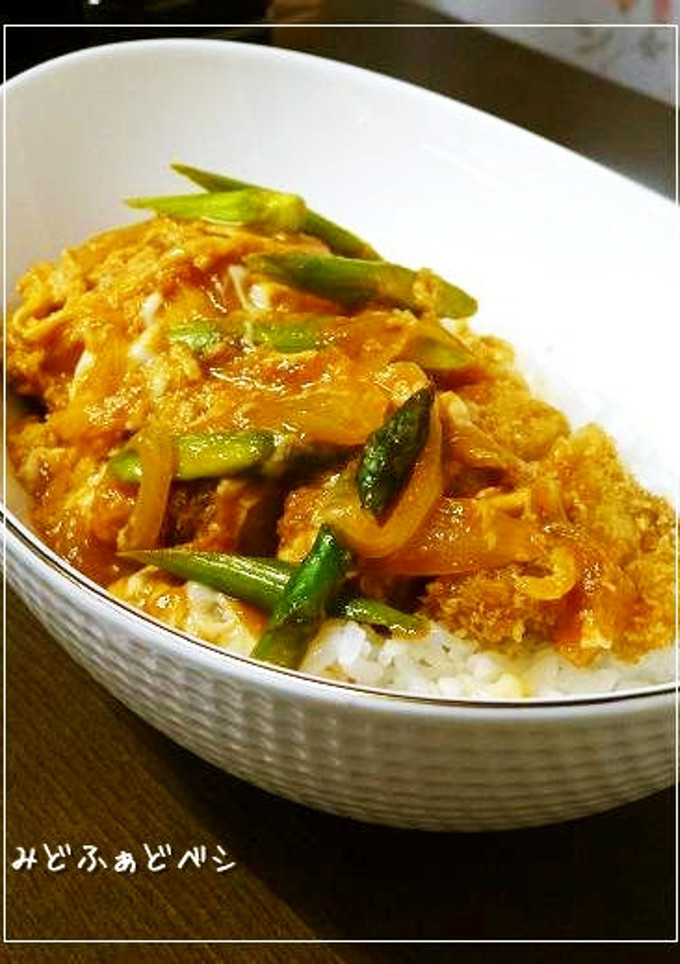 とろとろ卵の洋風トマトカツ丼-レシピのメイン写真