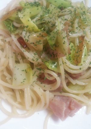 簡単！キャベツと生ハムのペペロンチーノ-レシピのメイン写真