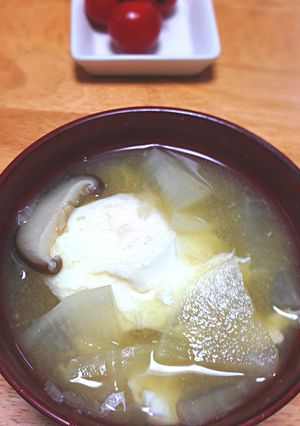 ほっこり♪うちの落とし卵のお味噌汁☆-レシピのメイン写真