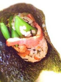春のおにぎり。スナックエンドウと豚肉-レシピのメイン写真