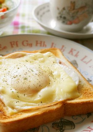 朝食に☆ハムエッグチーズトースト-レシピのメイン写真
