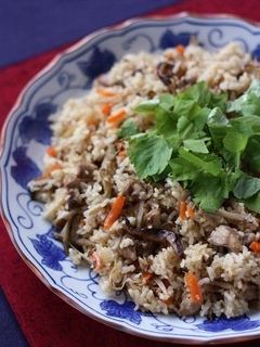 もち米入り☆鶏ゴボウの炊き込みご飯 -レシピのメイン写真