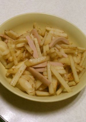 じゃがいも魚肉ソーセージのカレー炒め-レシピのメイン写真
