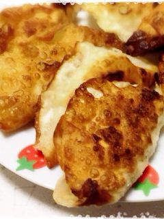 玉ねぎ&シーチキンの揚げ餃子☻-レシピのメイン写真