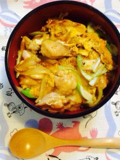 だし要らず!お肉柔らか簡単親子丼-レシピのメイン写真
