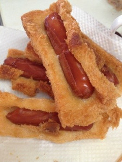 簡単!食パンでウインナー巻き揚げ!-レシピのメイン写真