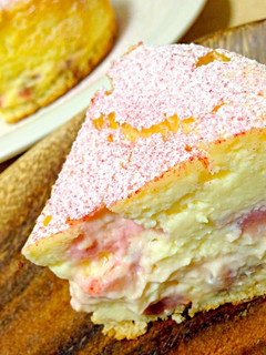 フレッシュ苺のベイクドチーズケーキ♡-レシピのメイン写真