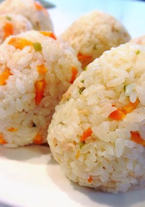 炊飯器で簡単ピラフ-レシピのメイン写真