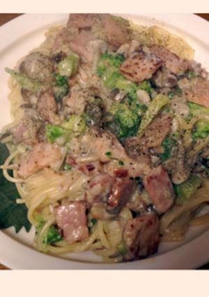 ブロッコリー♡クリームパスタ-レシピのメイン写真
