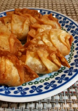 ウインナーを餃子の皮で包み揚げぇ~-レシピのメイン写真