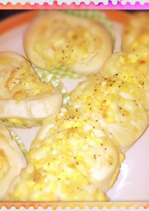 ハムチーズのお総菜パン♪簡単朝食ランチに-レシピのメイン写真