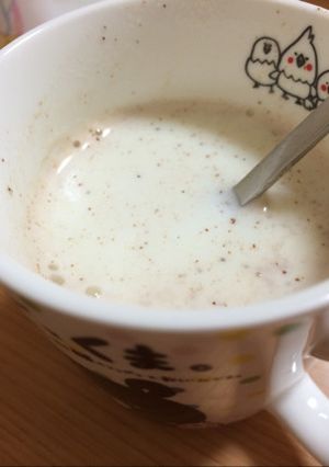 甘いホットミルク-レシピのメイン写真