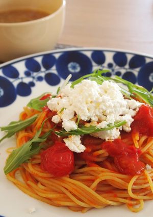 簡単トマトパスタ～手作りカッテージチーズ-レシピのメイン写真
