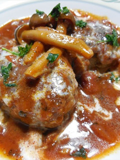 トマト煮込♪えのきinハンバーグ どすぇ-レシピのメイン写真