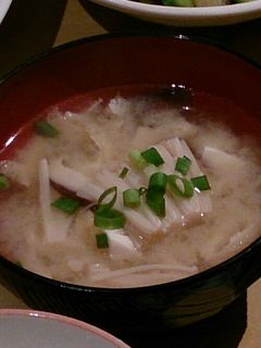 豆腐とえのきと椎茸と油あげの味噌汁-レシピのメイン写真
