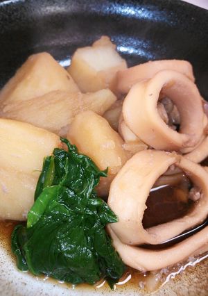 イカの味が染み込むお芋の煮物-レシピのメイン写真