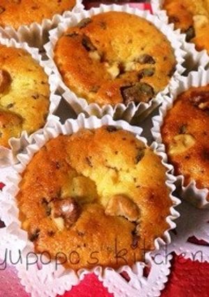 カスタード入りバナナと胡桃のカップケーキ-レシピのメイン写真