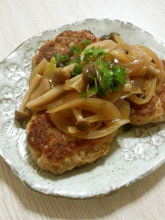 豚肉100%!ジューシー茸あんハンバーグ-レシピのメイン写真