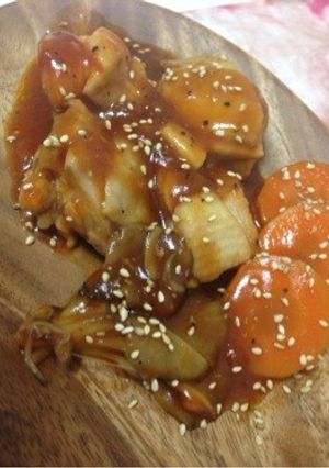 鳥肉と人参と舞茸のケチャップ煮込み和風味-レシピのメイン写真