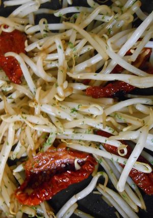 もやしとドライトマトの炒め物-レシピのメイン写真