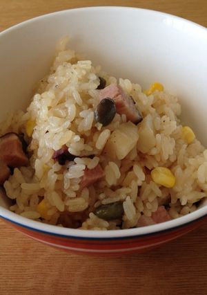 炊飯器でできちゃうピラフ-レシピのメイン写真