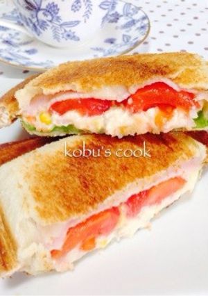 *ポテトサラダとトマトのホットサンド*-レシピのメイン写真