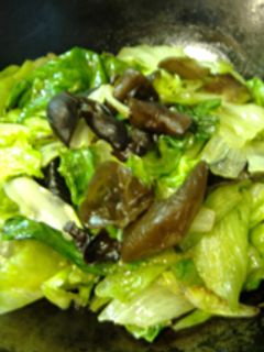 キャベツとレタスのシャキシャキ炒め-レシピのメイン写真