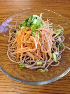 簡単冷やし蕎麦もやしキムチ乗せ-レシピのメイン写真