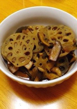 椎茸の軸とレタスの芯と蓮根のきんぴら-レシピのメイン写真