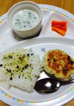 ふわふわの豆腐ハンバーグ〜離乳食後期〜-レシピのメイン写真