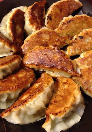 外はカリッ♪中はジューシー旨旨！焼き餃子-レシピのメイン写真