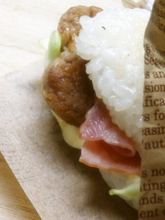 簡単おにぎりバーガー-レシピのメイン写真