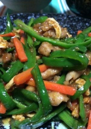 彼氏に作ってあげたい青椒肉絲改-レシピのメイン写真