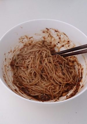 見た目最悪、ずぼら飯。ゴマ味噌そうめん-レシピのメイン写真