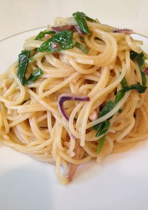 フライパン一つで簡単☆塩辛パスタ-レシピのメイン写真