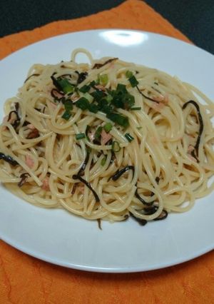鮭と塩昆布の簡単混ぜるだけパスタ☆-レシピのメイン写真