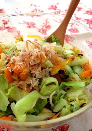 レンチン♪春キャベツと人参の塩昆布和え-レシピのメイン写真