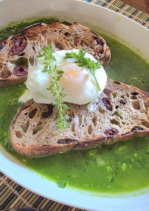 パセリとにんにくのスープ-レシピのメイン写真