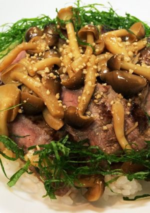 洋食屋さんの牛ステーキ丼-レシピのメイン写真