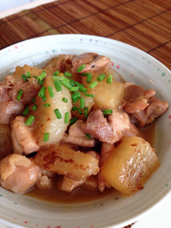ヨシダソースで簡単♪鶏肉と大根の煮物-レシピのメイン写真