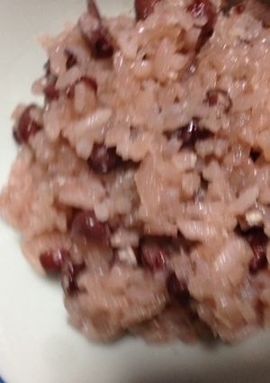 翌日も固くなりにくい炊飯器で炊く赤飯-レシピのメイン写真
