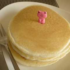 รูปของ 水だけでモチモチ！自家製ホットケーキ
