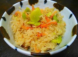 旬の食材で！桜えびとそら豆の炊き込みご飯-レシピのメイン写真