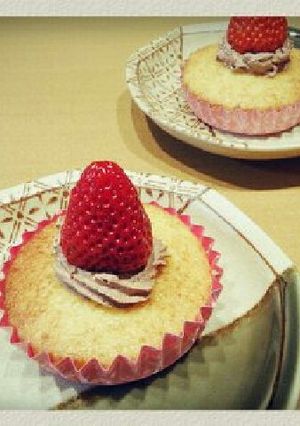 HM*簡単!!しっとりカップケーキ-レシピのメイン写真