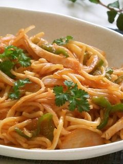 焼きそば麺とトマトソースで✿ナポリタン♥-レシピのメイン写真