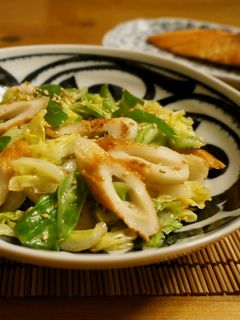 簡単☆春キャベツと竹輪の野菜炒め-レシピのメイン写真