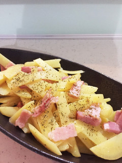 簡単!じゃかいもとベーコン炒め-レシピのメイン写真