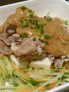 胡麻味噌だれで豚しゃぶ豆腐-レシピのメイン写真